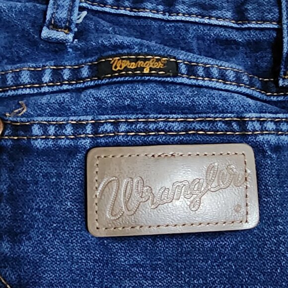 Wrangler Jeans Mens Size 36x30 Cowboy Cut Original Fit Blue Denim With Pockets - Picture 4 of 5
